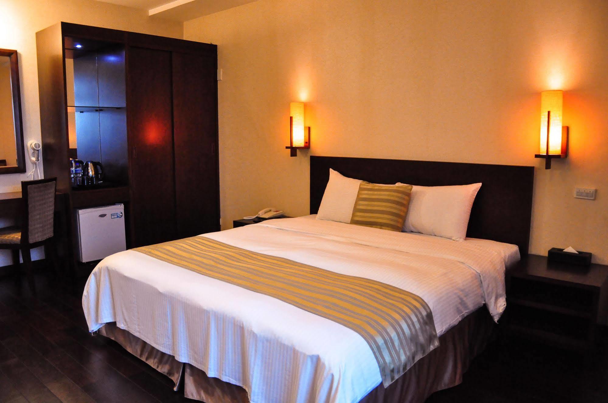 9 Hotel Xindian Bagian luar foto